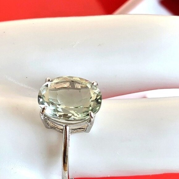 925 Sterling Silver Ring with Natural Green Amethyst 12x10mm - Picture 6 of 11